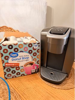 Keurig Coffee Machine/Coffee K Cups