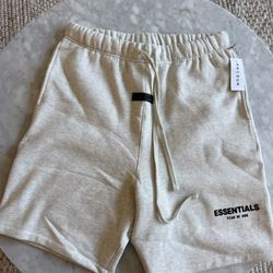 Essentials Shorts Large Light Oat 