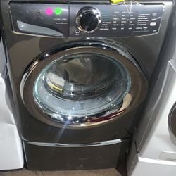 ELECTROLUX EFLS627UTT 4.4 cu. ft. Front Load Washer