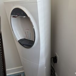 Lumina Bottom Load Water Dispenser 