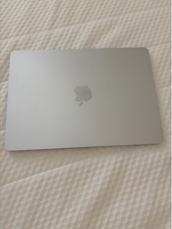13 inch MacBook Air M4. 24gb 512g