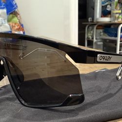 Oakley Sunglasses BXTR Metal