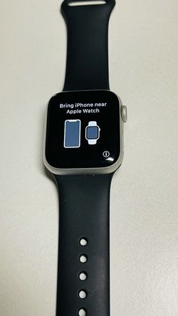 Series 8 Silver Apple Watch 45mm
