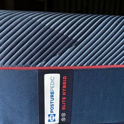 Brand New  Memory Foam King Size Mattress 