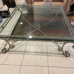 Coffee/living Area Table 