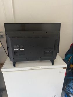 TV Insignia 32 “