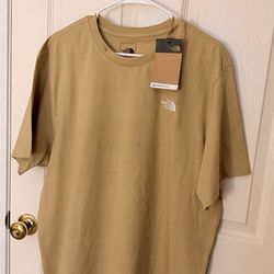 Men’s Oversized Short Sleeve T-Shirt – Brand New