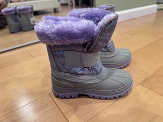 Brand New Skechers Girl’s Water-Repellent LIL WINDOM – LIL MISS FLURRY Snow Boots | Size 10