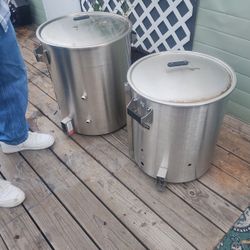 set of 30/25 gallon Blichman stainless steal brewing kettles