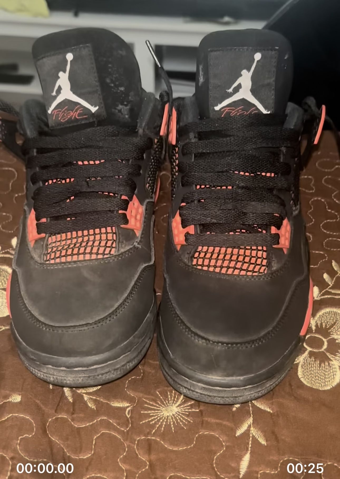 Jordan 4 Red Thunder
