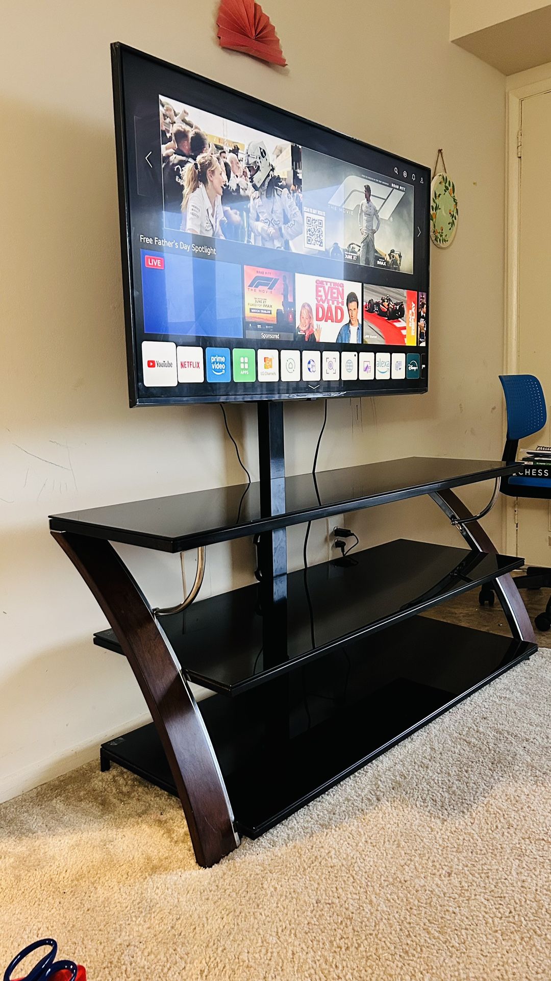 TV Stand- 3 In 1 .. Holds TVs Up to 65”