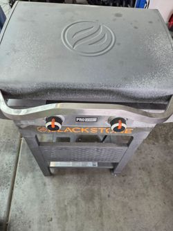 BBQ grill with propane tank
