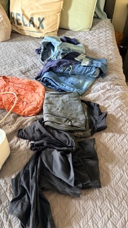 Maternity clothes