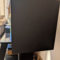 Bose 301 Speakers 4 With stands