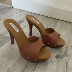 Cape Robbin Heels - Size 9 - Brown Slip-On Mules
