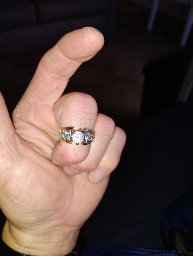 14k Gold, 2 Carat Diamond Ring