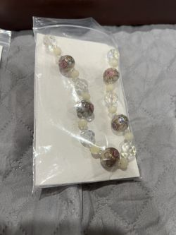 Cream & Crystal Beads With 7 Pink Bears Necklace