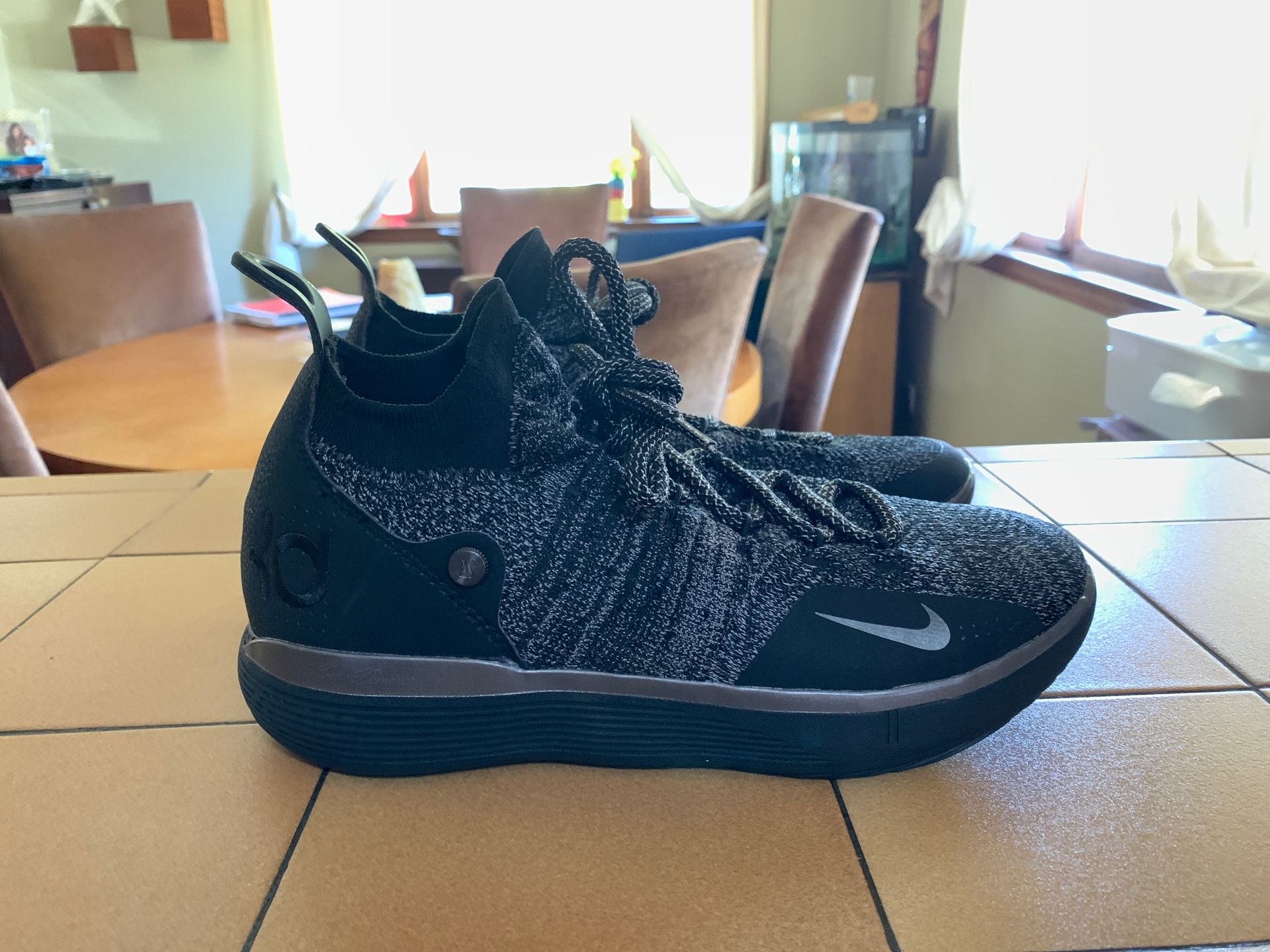 Nike Zoom KD 11 Men's Size