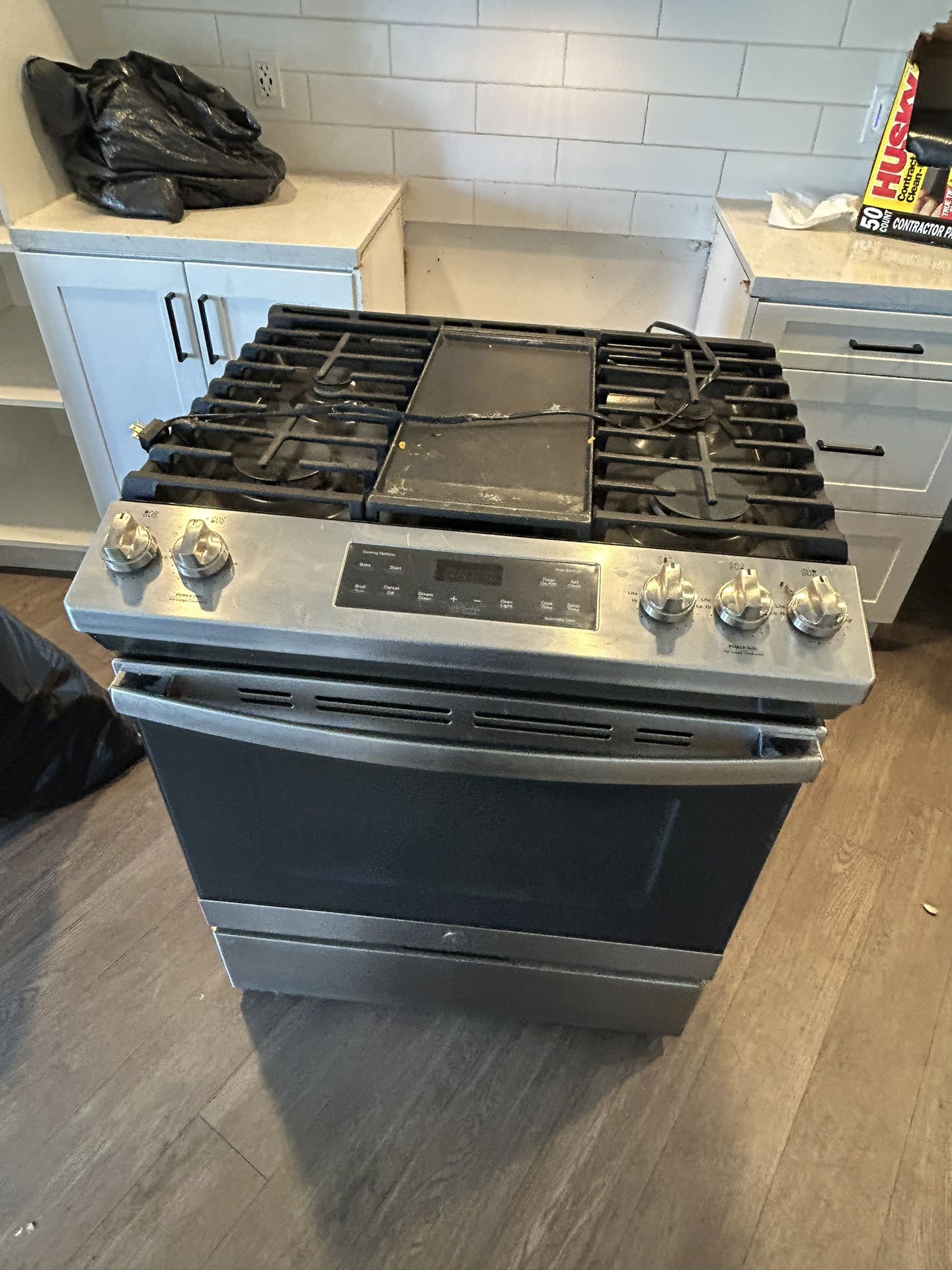 Estufa De Gas En Buenas Condiciones X $350. O Mejor Oferta