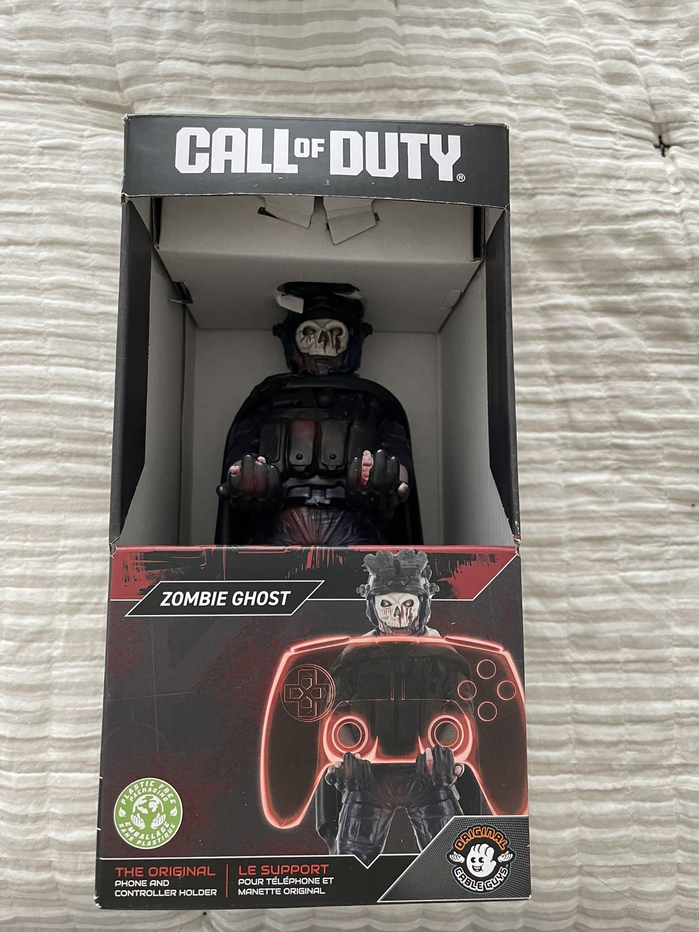 Cableguys Exquisite Gaming: Call of Duty: Zombie Ghost Original Controller & Phone Holder, Collectible Device Stand, Officially Licensed Figure