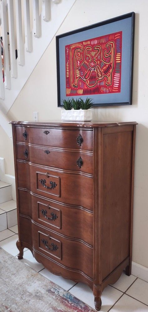 BASSETT FURNITURE SOLID WOOD DRESSER DELIVERY AVAILABLE 
