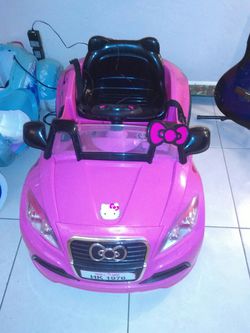 Battery operated Hello Kitty girls car