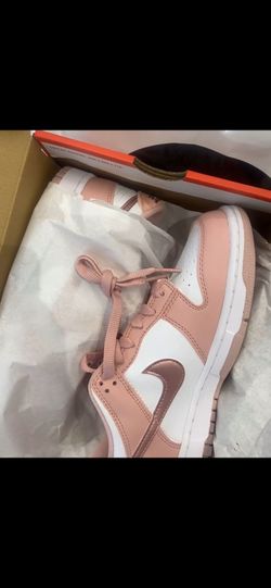 Women’s nike dunks