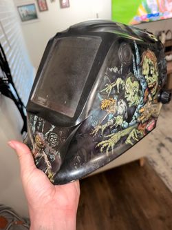 Lincoln Electric Viking 3350 Welding Helmet Zombie Edition
