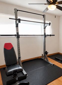 Cap Barbell FM-8000F Deluxe Power Rack Color Series + 2 Barbells