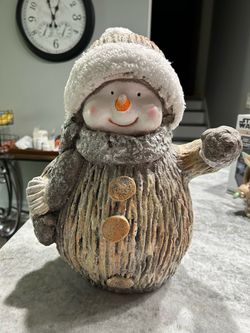 Rustic snowman