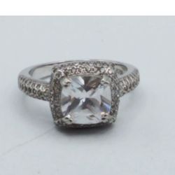 925 Silver Cubic Zirconia Ring Size 6