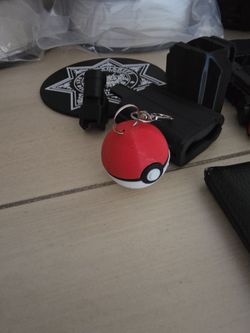 3D printed pokeball keychain