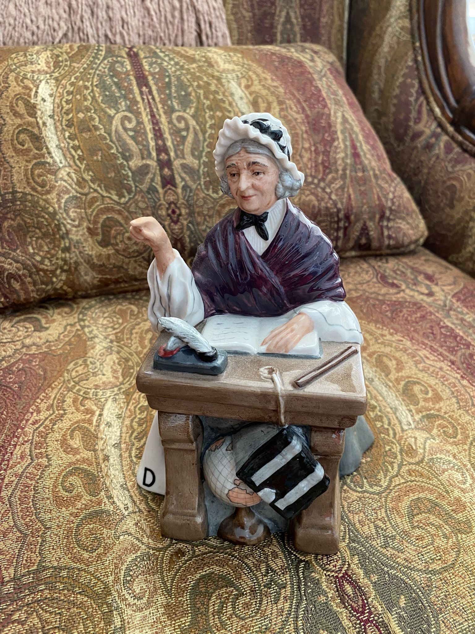 Royal Doulton Figurine Schoolmarm HN 2223 Made In England