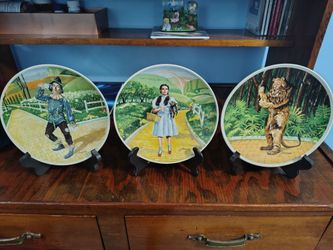 Limited Edition Vintage Wizard of Oz Plates