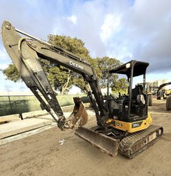 60104C9 EXCAVATOR MINI JHON DEERE 35G . 0422