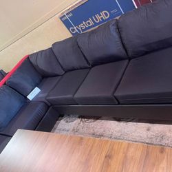 CLEARANCE Wow Black Sectional REVERSIBLE CHAISE! NEW IN THE BOX