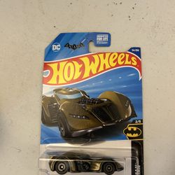 Hot Wheels Batman Arkham Asylum Batmobile Brand New