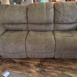 Lazyboy Electric Recliner Couch