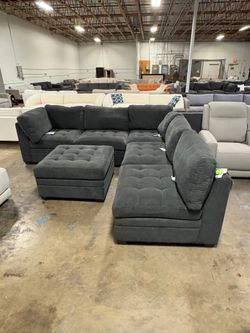 Tisdale 6-Piece Gray Fabric Sectional