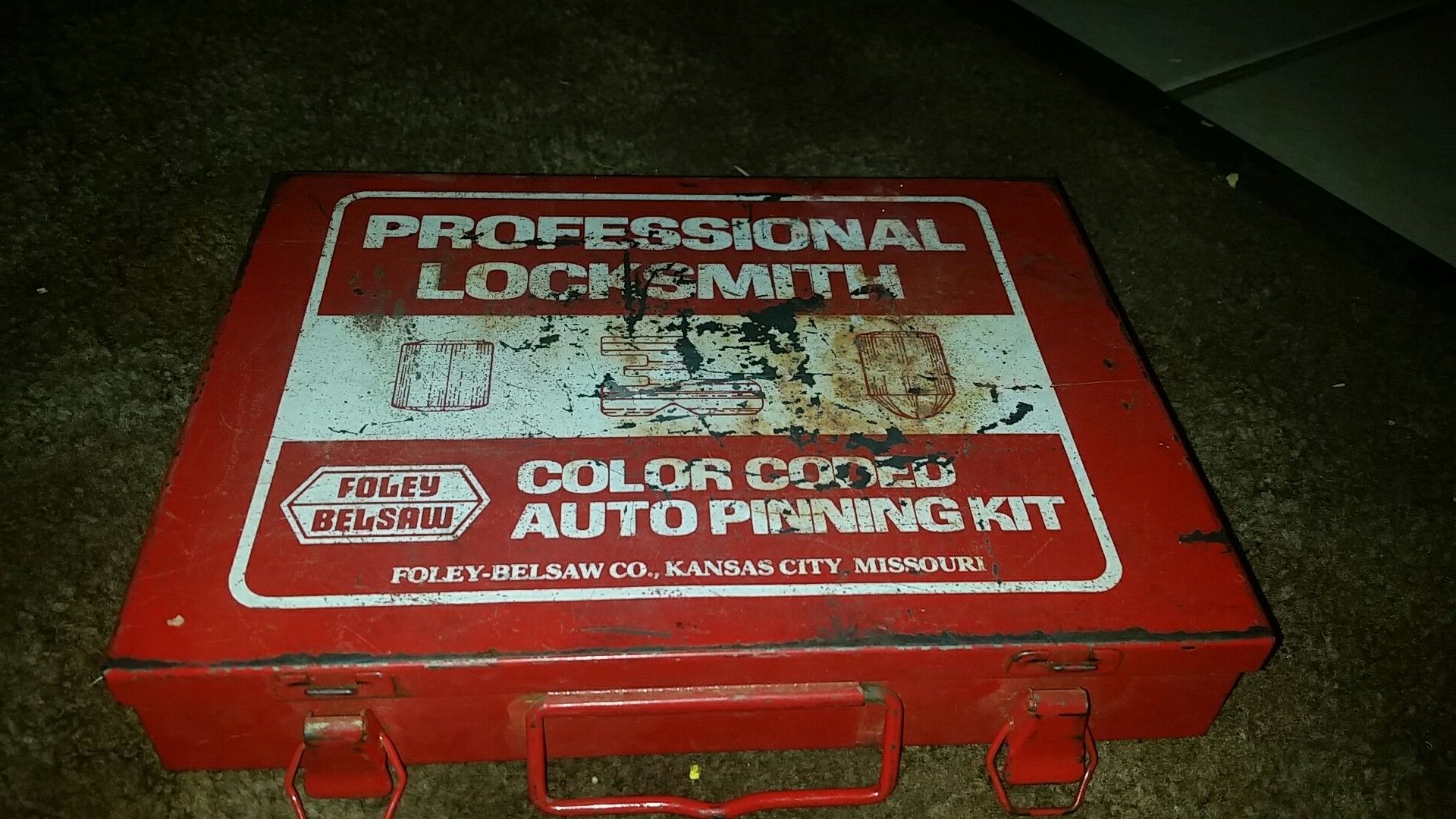 PROFESSIONAL LOCKSMITH COLOR CODED AUTO PINNING KIT