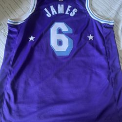 Laker jersey XL