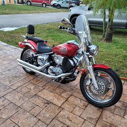 2006 Yamaha Vstar Custom 1100
