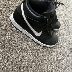 Black And White Nike Dunk 