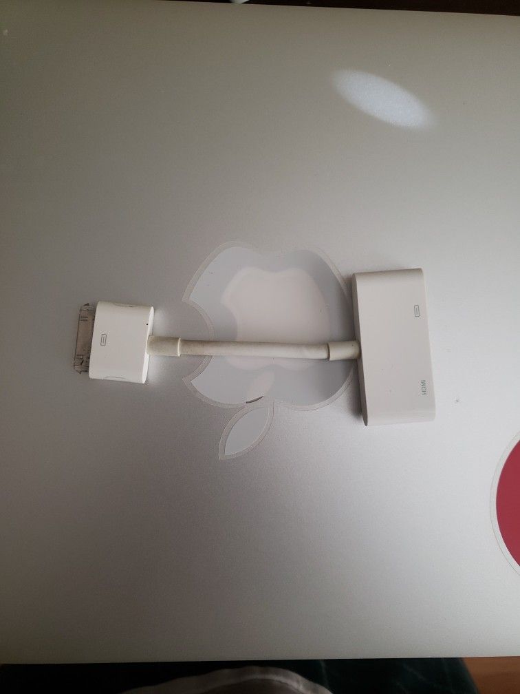 iPhone HDMI adapter