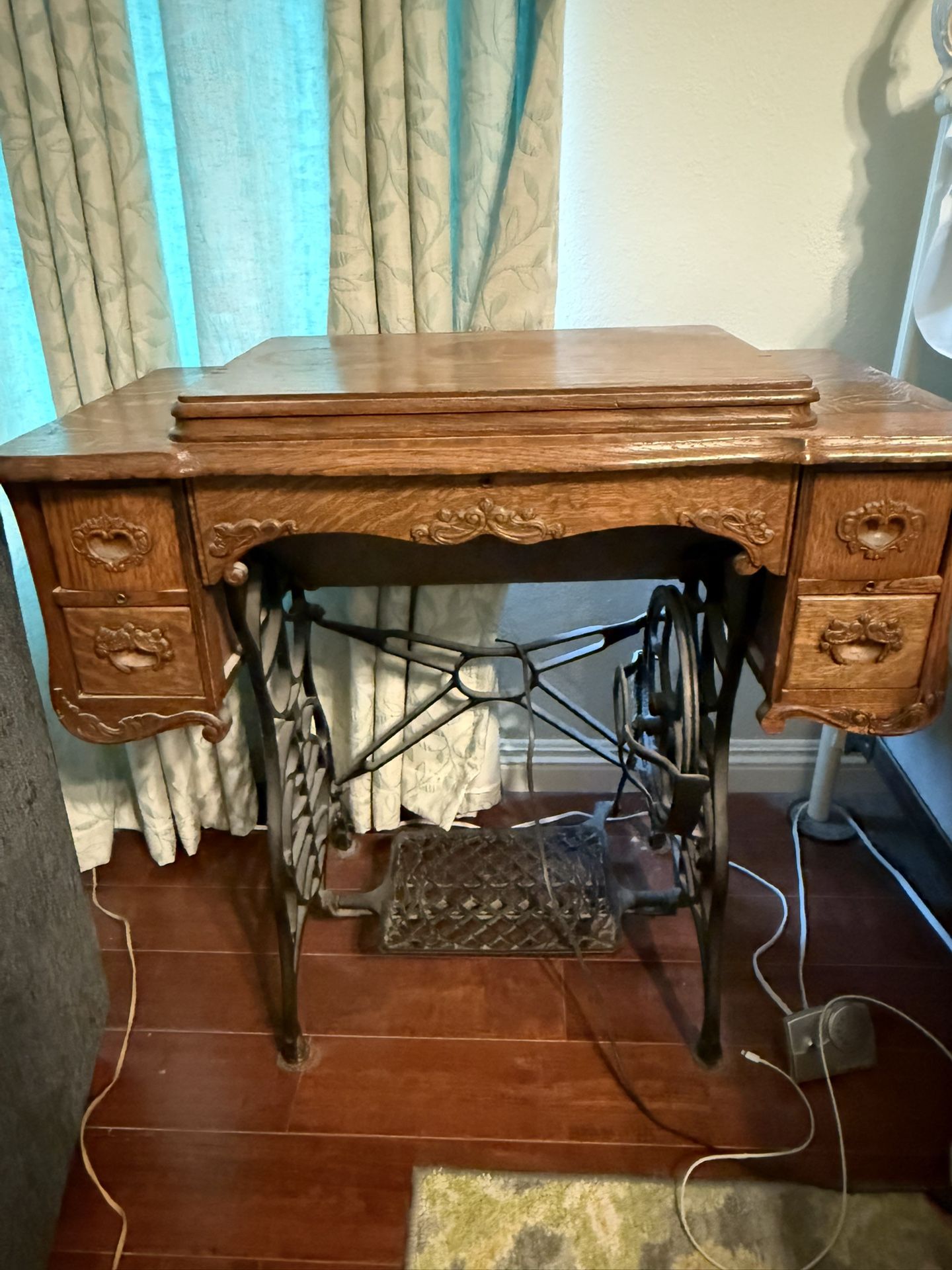 Antique sewing Treadle Cabinet