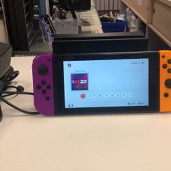 Nintendo Switch 