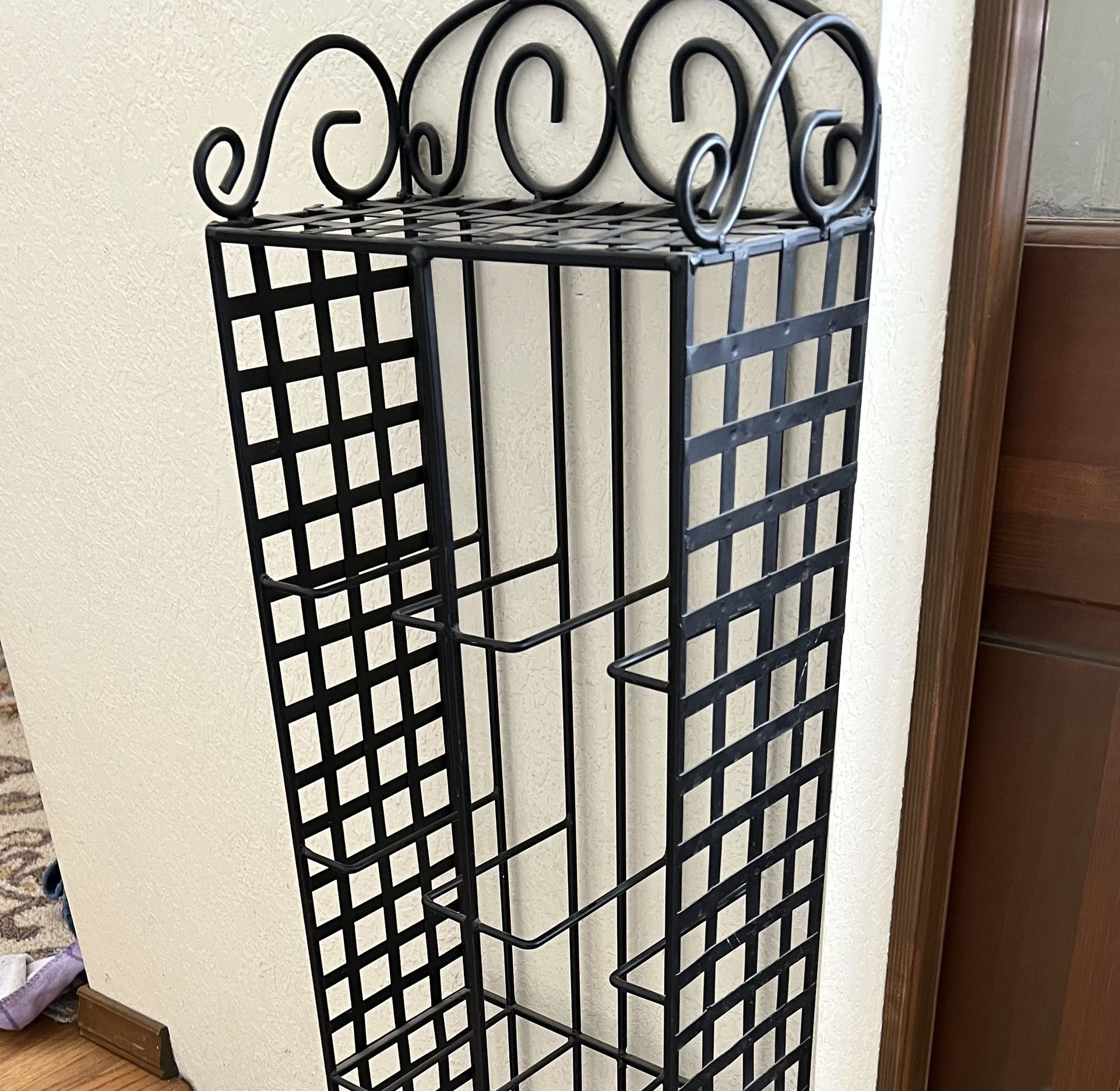 CD Tower Rack 200 Disc
