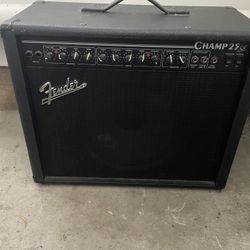Fender Champ 25 SE Guitar Amplifier