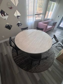 Magnolia Home by Joann and Chip Gained dinning set