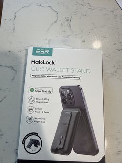 ESR Halolock Geo Wallet Stand New Sealed (MagSafe with Apple find my)